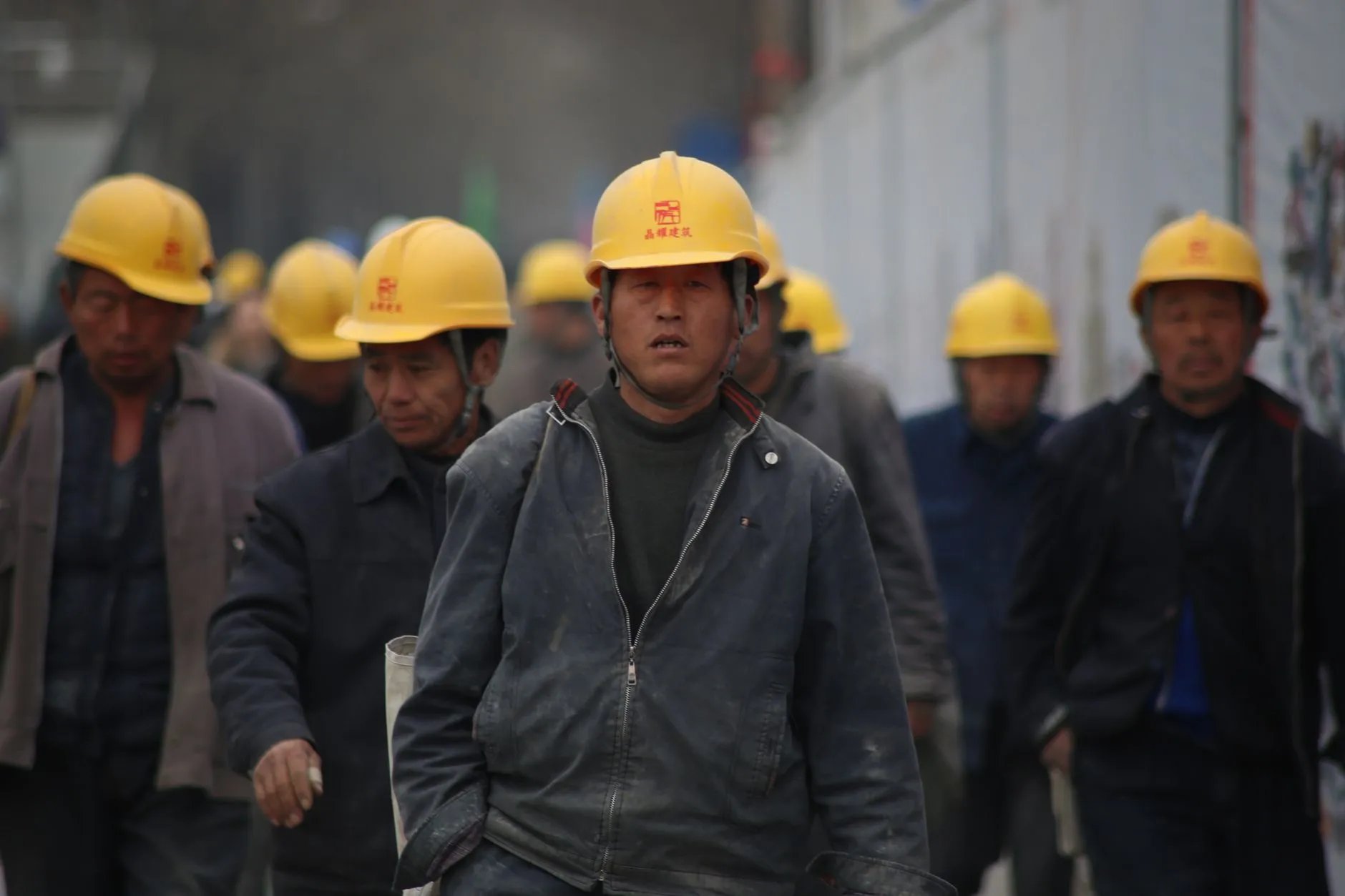 2025年服装鞋帽电商行业供应链数字化升级趋势分析
