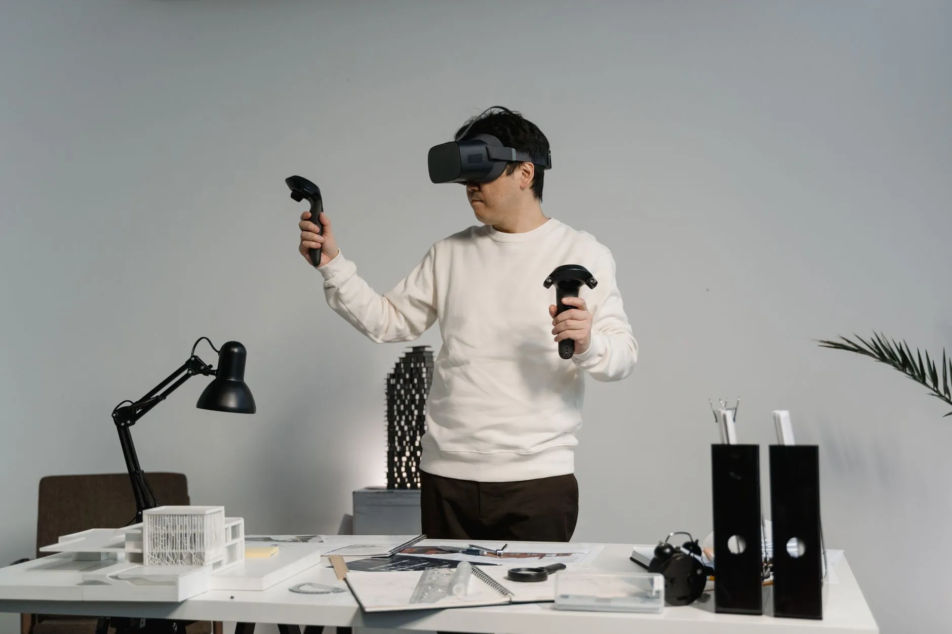 2024年服装鞋帽与箱包皮具电商零售行业趋势分析