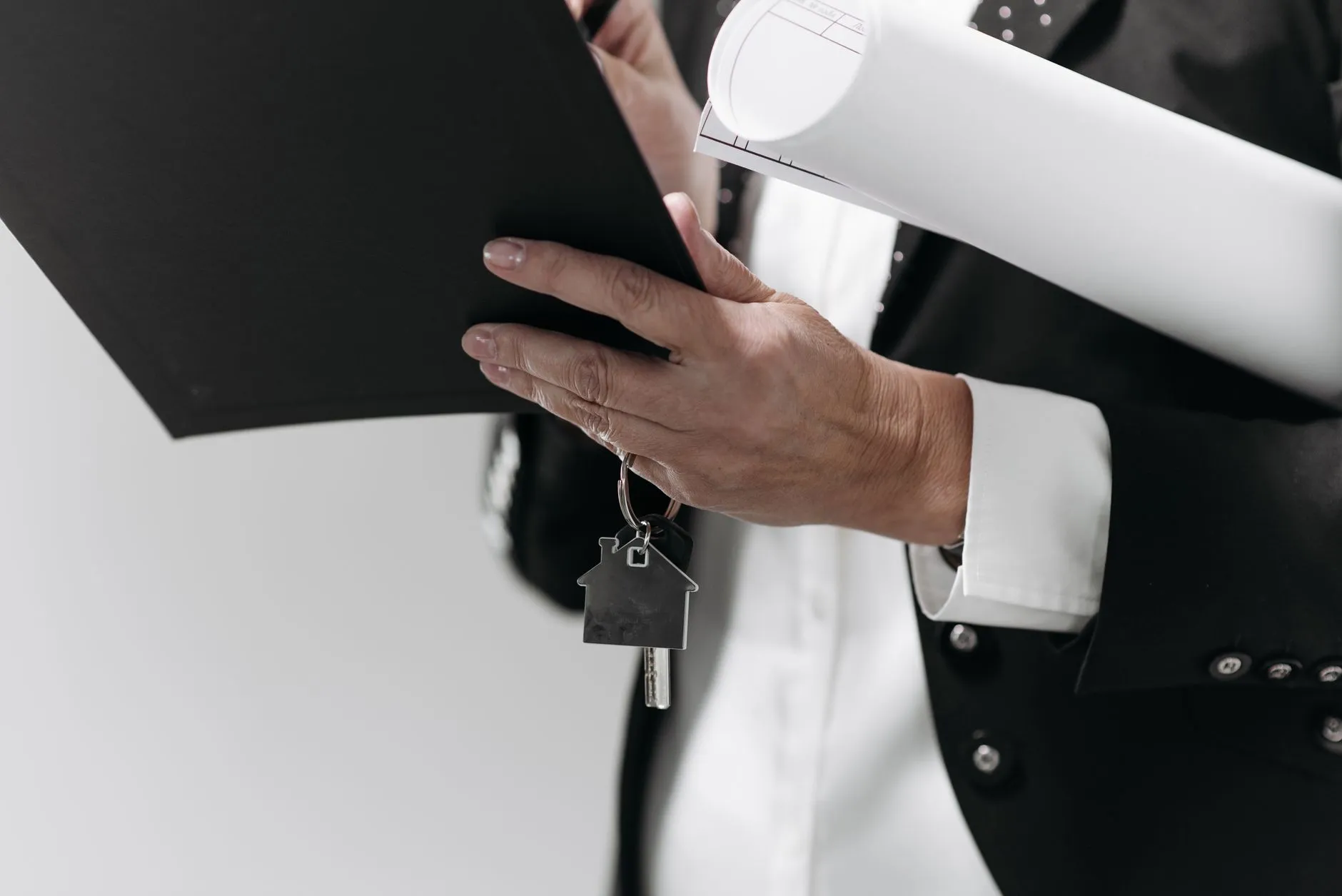 2025春季服装鞋帽新品面料工艺与功能性解析