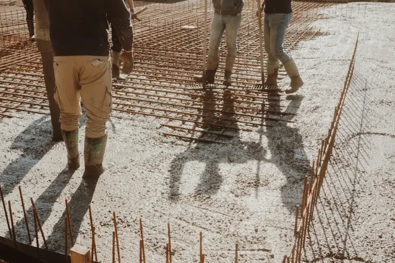 上海旺琦飞电子商务：服装鞋帽与箱包皮具电商零售的选品与供应链管理解析